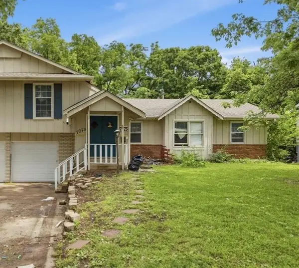 7775 England ST, Overland Park, KS 66214