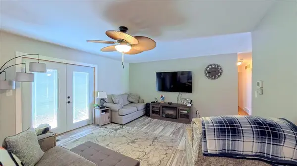 3104 Hampton RD, St Joseph, MO 64505