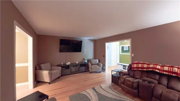 3104 Hampton RD, St Joseph, MO 64505