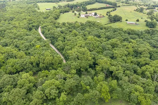00000 Wild Horse RD, Lawrence, KS 66044