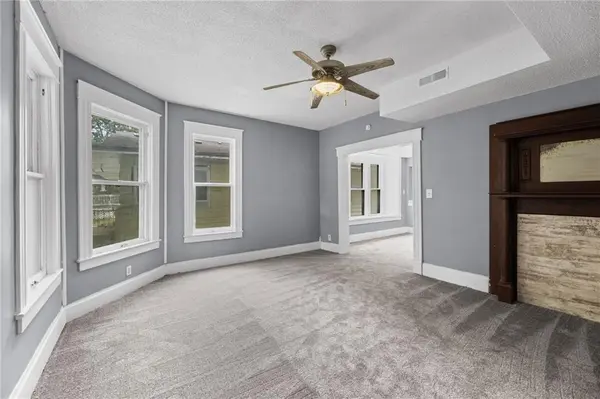 1017 S Hickory ST, Ottawa, KS 66067