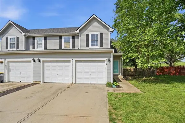 21691 S Main ST, Spring Hill, KS 66083