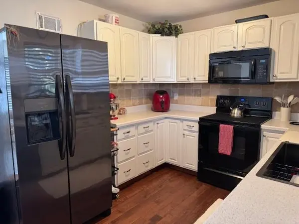 11915 Sycamore AVE, Grandview, MO 64030