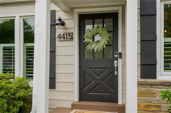 4415 W 53rd TER, Roeland Park, KS 66205
