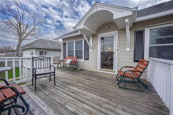 106 US 136 E HWY, Rock Port, MO 64482