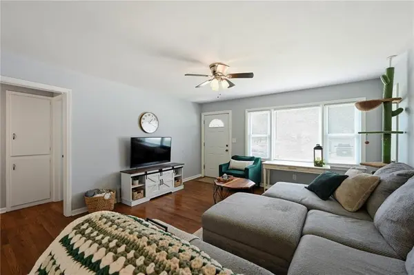 6325 KENTUCKY AVE, Raytown, MO 64133