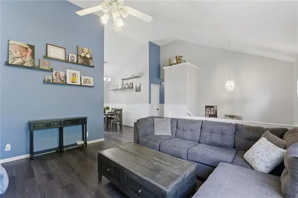 6706 S Brookside RD, Pleasant Valley, MO 64068