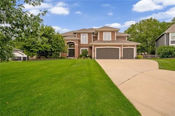 23632 W 52nd TER, Shawnee, KS 66226