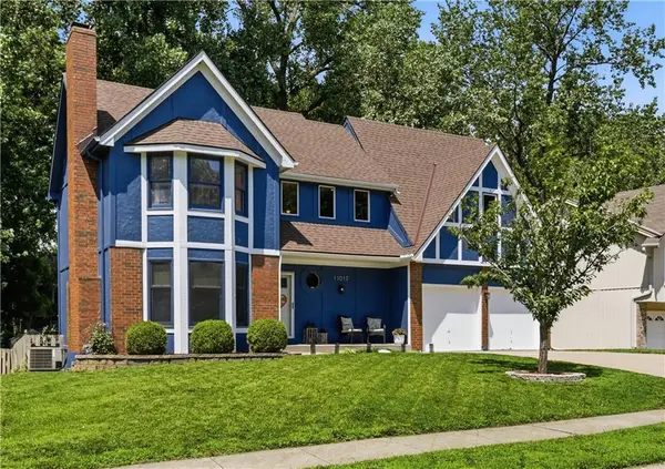 11012 N McGee ST, Kansas City, MO 64155