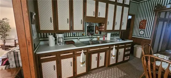 119 E 3rd ST, Mulberry, KS 66756