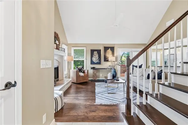 4823 N Beacon AVE, Kansas City, MO 64119