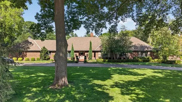 8301 Roe AVE, Prairie Village, KS 66207