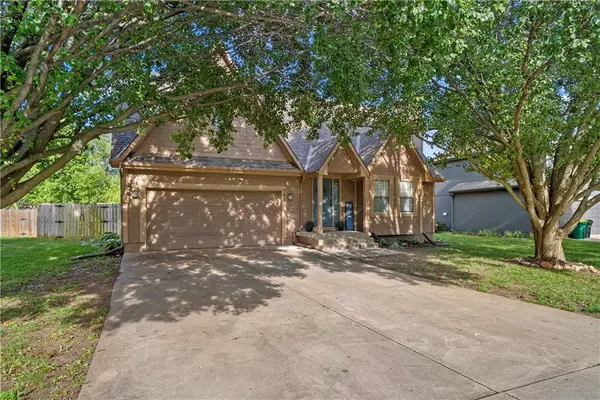 741 N Poplar ST, Gardner, KS 66030