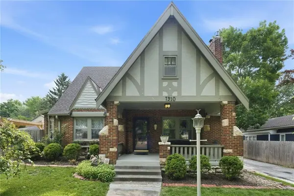 7310 Mercier ST, Kansas City, MO 64114