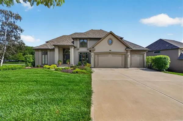 20805 W 91 TER, Lenexa, KS 66220