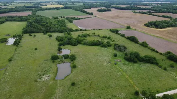 000 Wagon RD, Mapleton, KS 66754