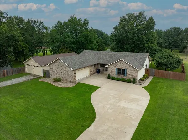105 W Lincoln ST,  Frontenac,  KS 66763