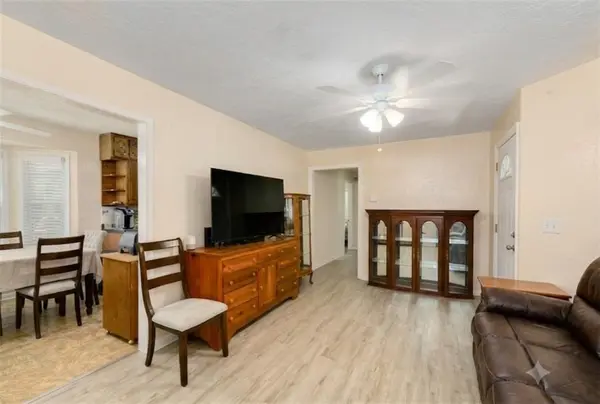 510 S Ralston AVE, Sugar Creek, MO 64054