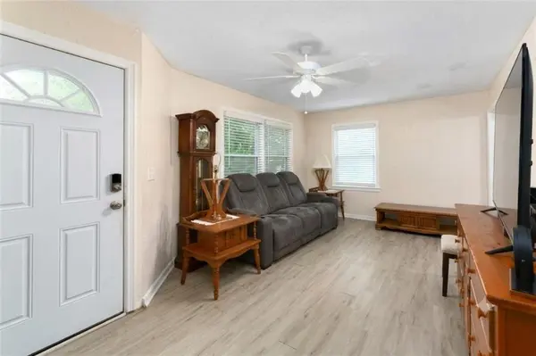 510 S Ralston AVE, Sugar Creek, MO 64054
