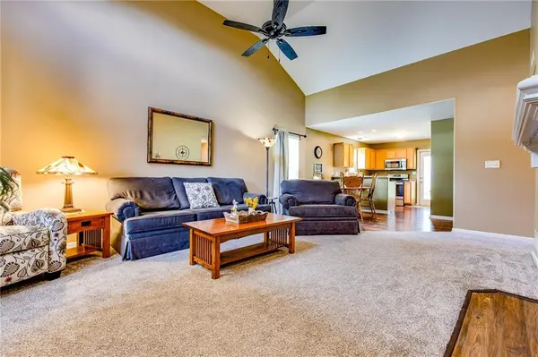 1837 Delaware ST, Lawrence, KS 66044