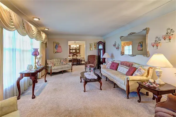 3630 S Forest AVE, Independence, MO 64052
