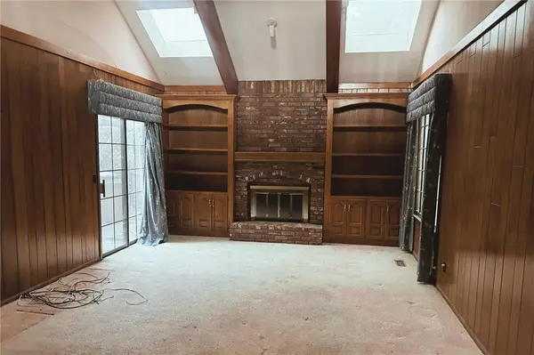 11651 Grant DR, Overland Park, KS 66210