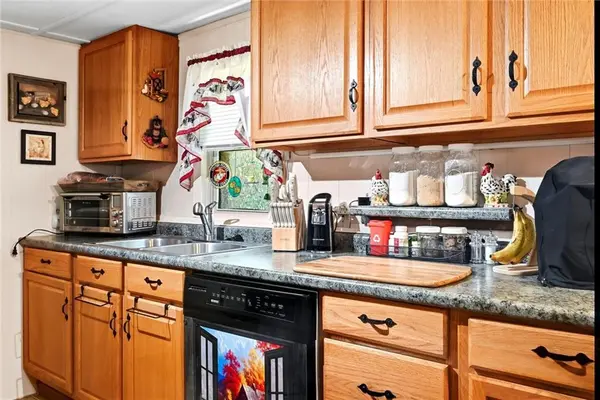 12472 Saline RD, Winchester, KS 66097