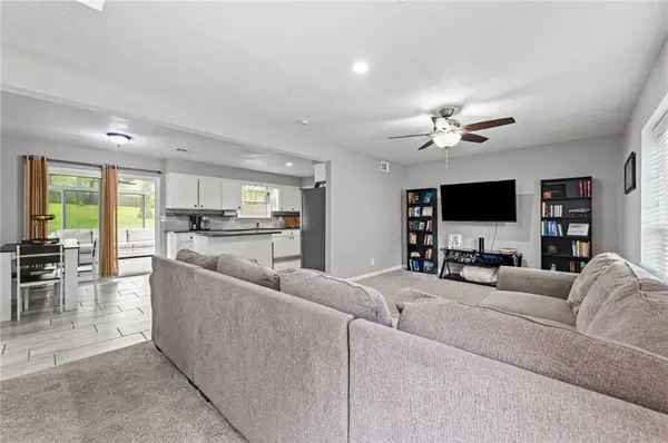 18996 Lowell AVE, Stilwell, KS 66085