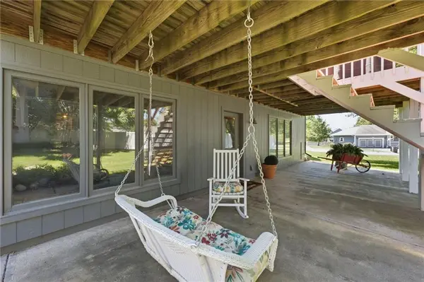 1000 Sherman Pkwy, Belton, MO 64012