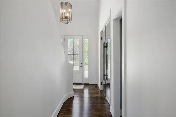 11307 W 115th ST, Overland Park, KS 66210