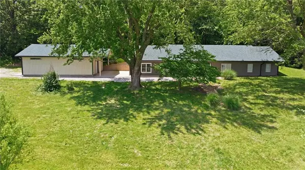 2246 NE State Route H N/A,  Butler,  MO 64730