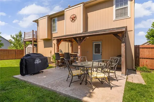 597 S Pine ST, Gardner, KS 66030