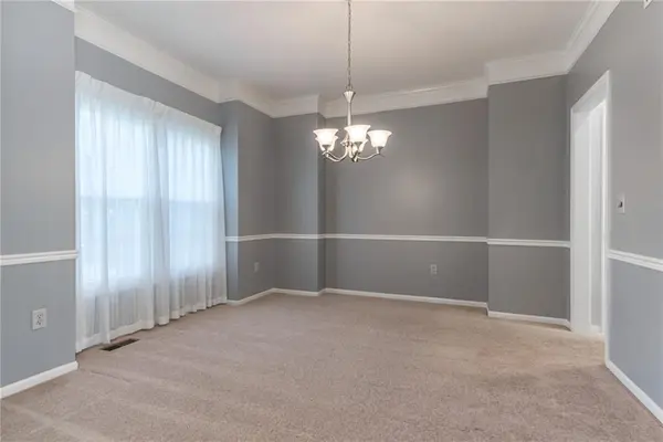 12425 Beverly ST, Overland Park, KS 66209