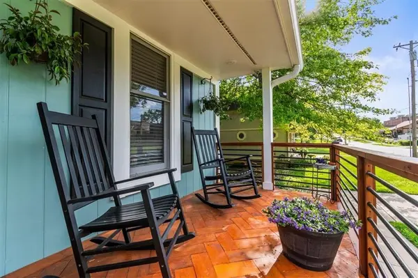 926 E Myrtle ST, Pleasant Hill, MO 64080