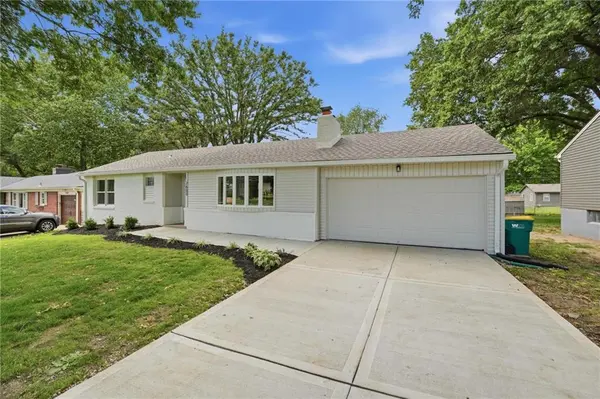 7600 W 67th ST, Mission, KS 66202