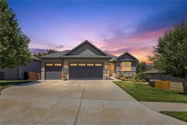 34486 W 84th TER,  De Soto,  KS 66018
