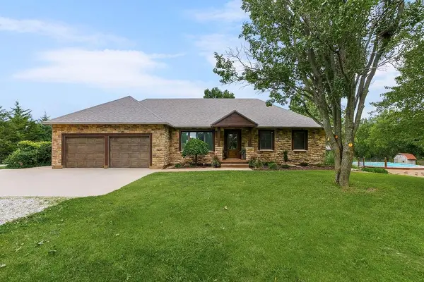 33309 Taylor RD,  Drexel,  MO 64742