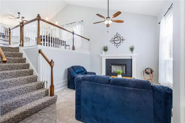 16392 W 156th TER, Olathe, KS 66062