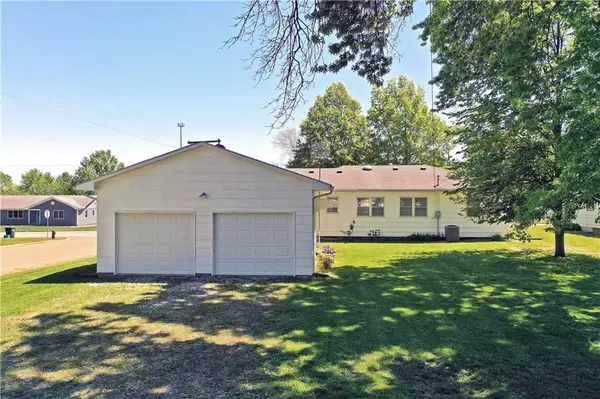 402 S West ST, Concordia, MO 64020