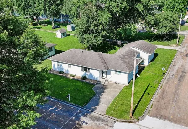 402 S West ST, Concordia, MO 64020
