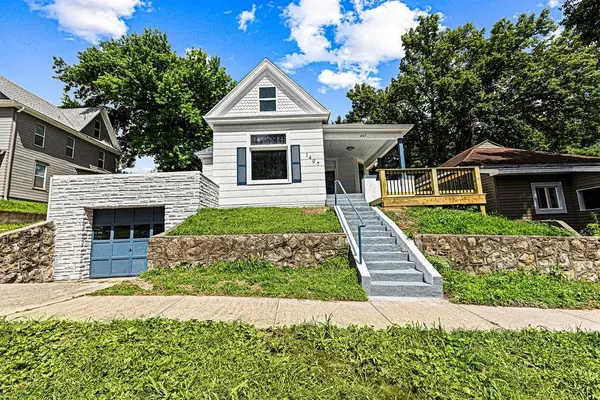 1407 N 2nd ST, St Joseph, MO 64505
