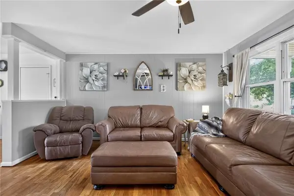 307 E College ST, Odessa, MO 64076