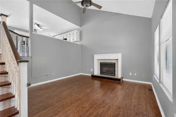 87 Oak ST, Garden City, MO 64747
