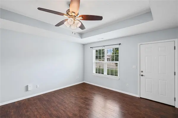 1719 Jo Ann DR, Raymore, MO 64083