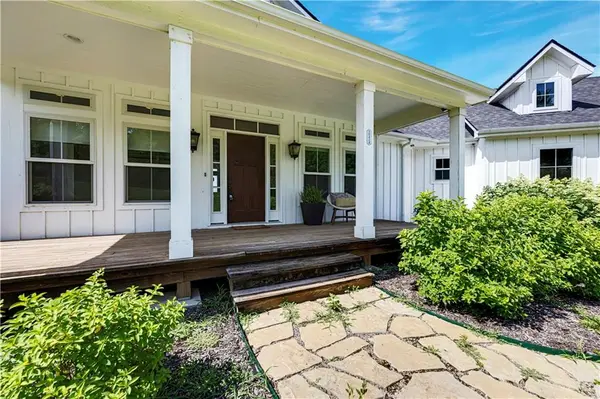 30424 W 271st ST, Paola, KS 66071