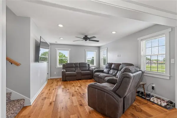 25406 E 267th ST, Harrisonville, MO 64701