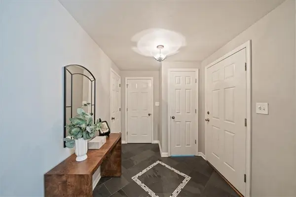 2609 W 50th TER, Westwood, KS 66205
