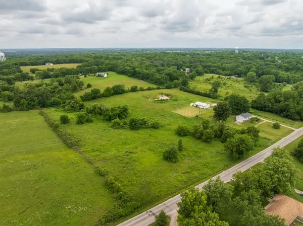 26502 Blinker Light RD, Harrisonville, MO 64701