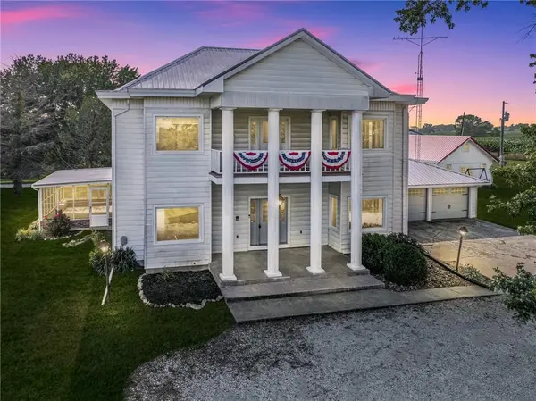6585 NE Catawba RD,  Breckenridge,  MO 64625