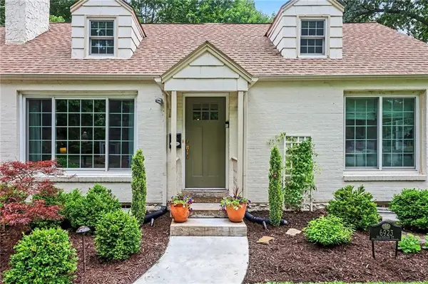 6923 Dearborn ST, Overland Park, KS 66204